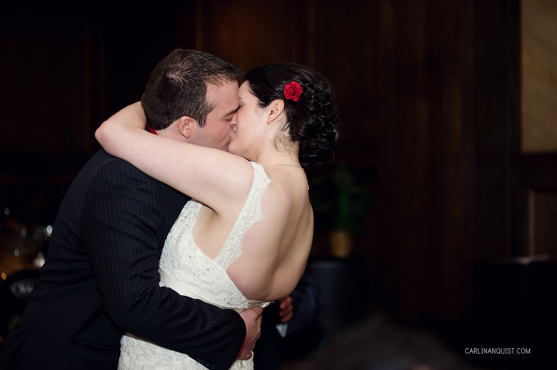 Patrick & Cindy Wedding // First Kiss | Saskatoon Wedding Photographer | Carlin Anquist Photography