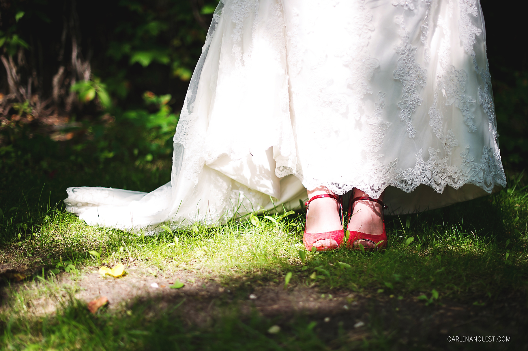Patrick & Cindy Wedding // Brides Shoes | Saskatoon Wedding Photographer | Carlin Anquist Photography