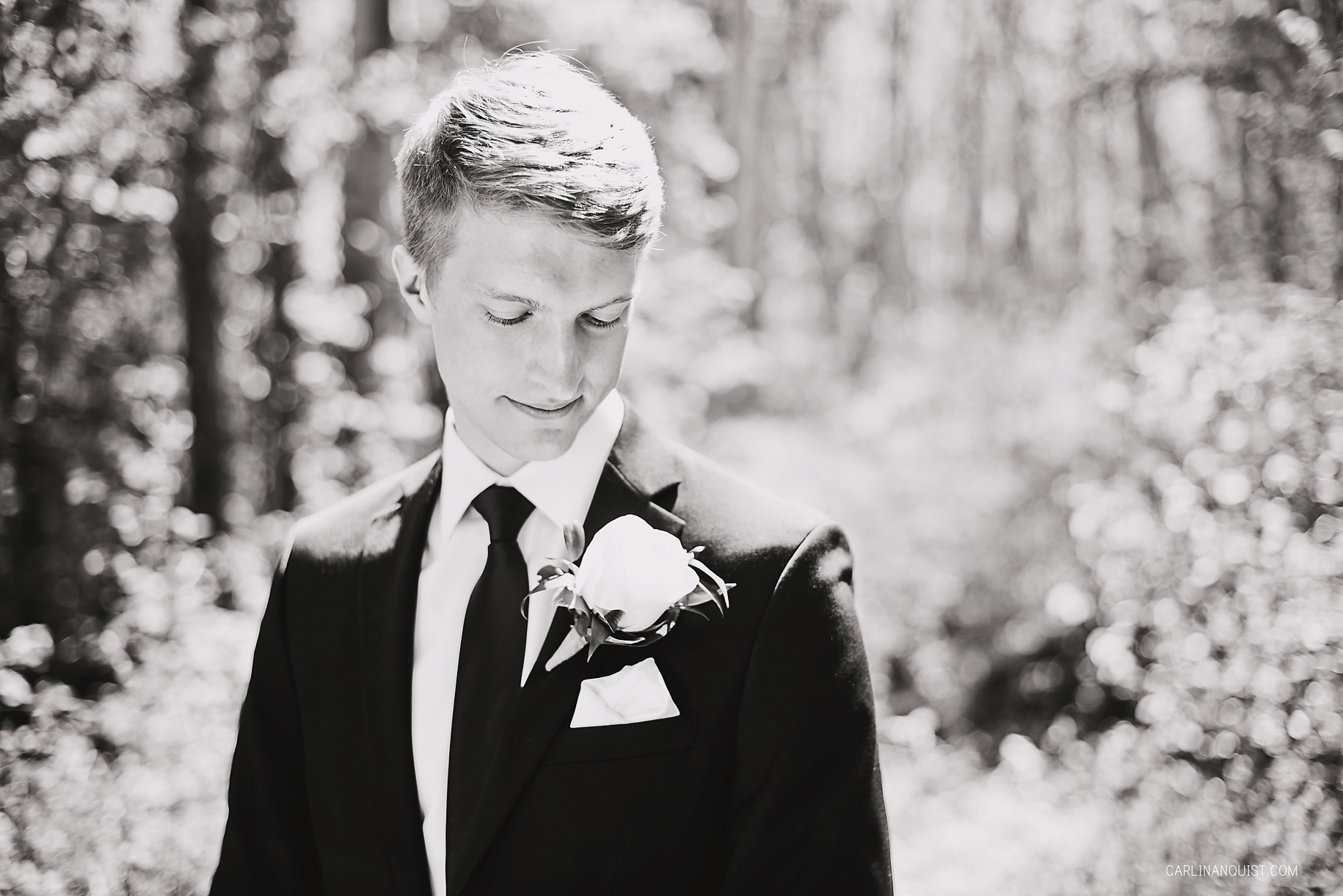 Groom Portrait | Crowsnest Pass Wedding Photographers | Carlin Anquist Photography