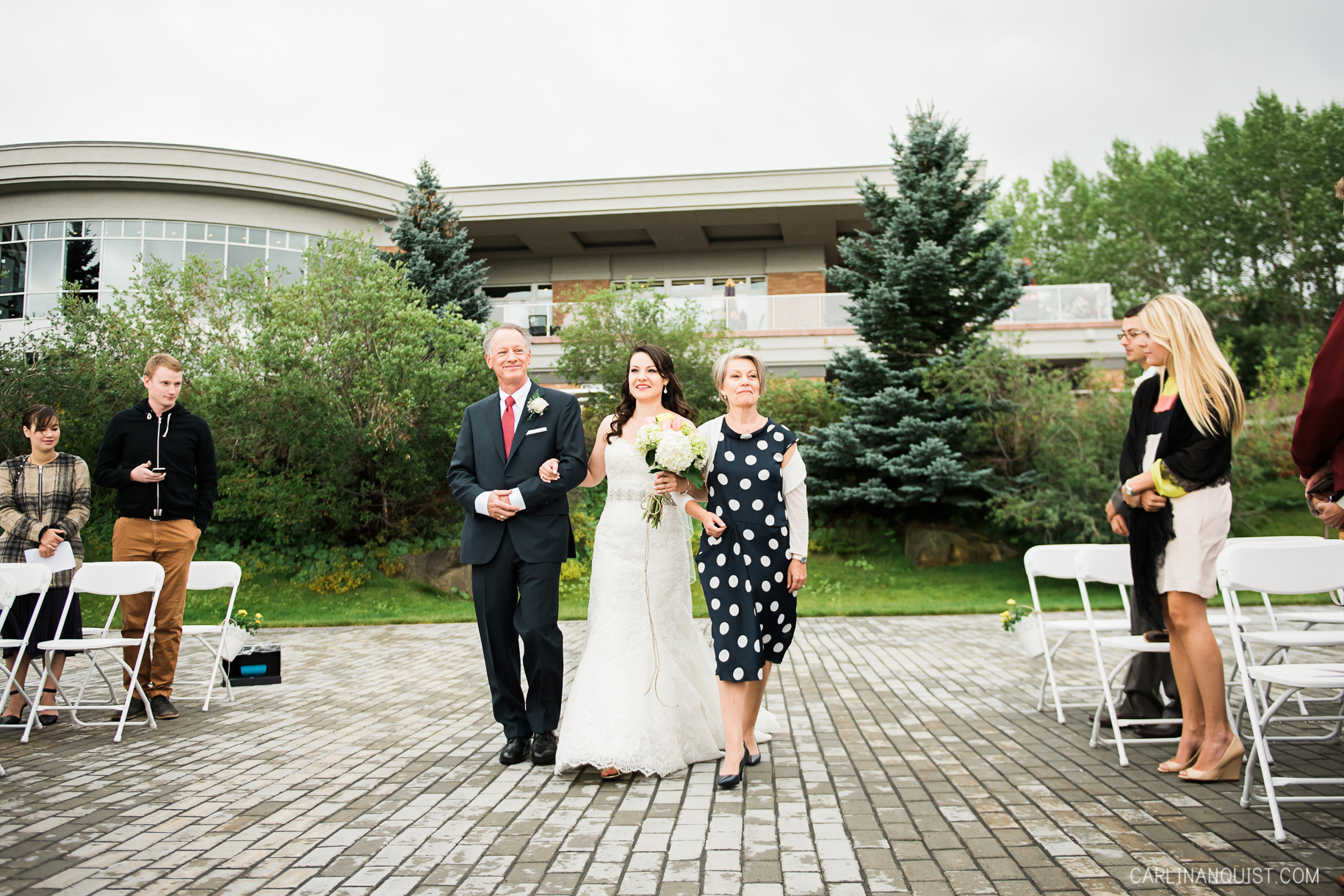 Bride Walking Down the Aisle | Hamptons Golf Club Wedding Photographer