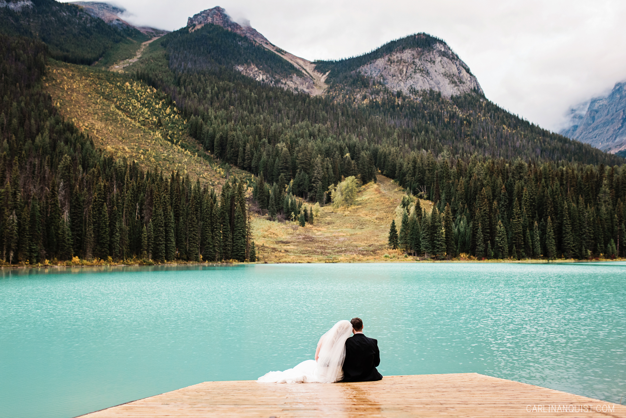 Emerald Lake Lodge Wedding Photographer | Field, British Columbia 