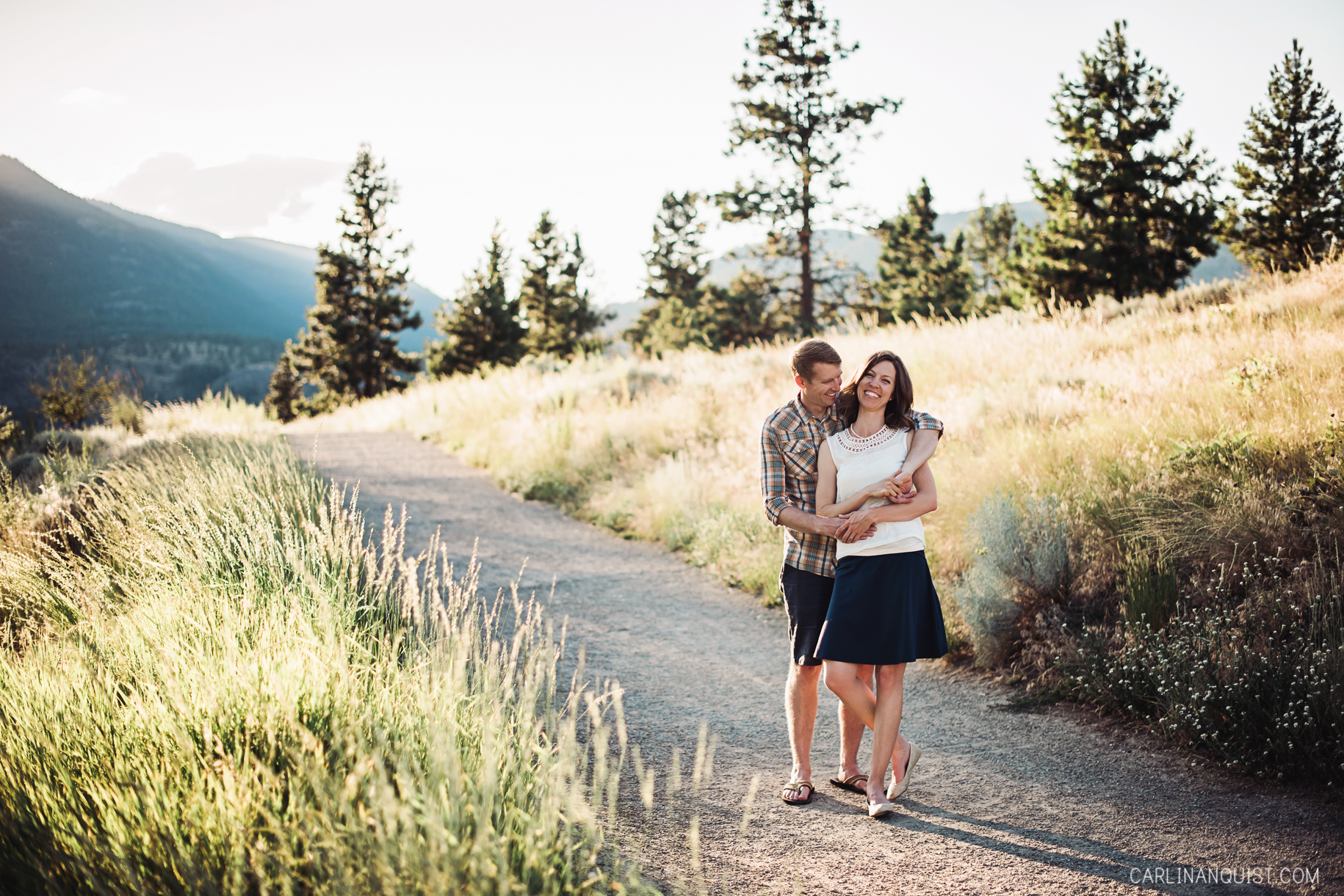 Kelowna Wedding Photographer | Knox Mountain Engagement Session