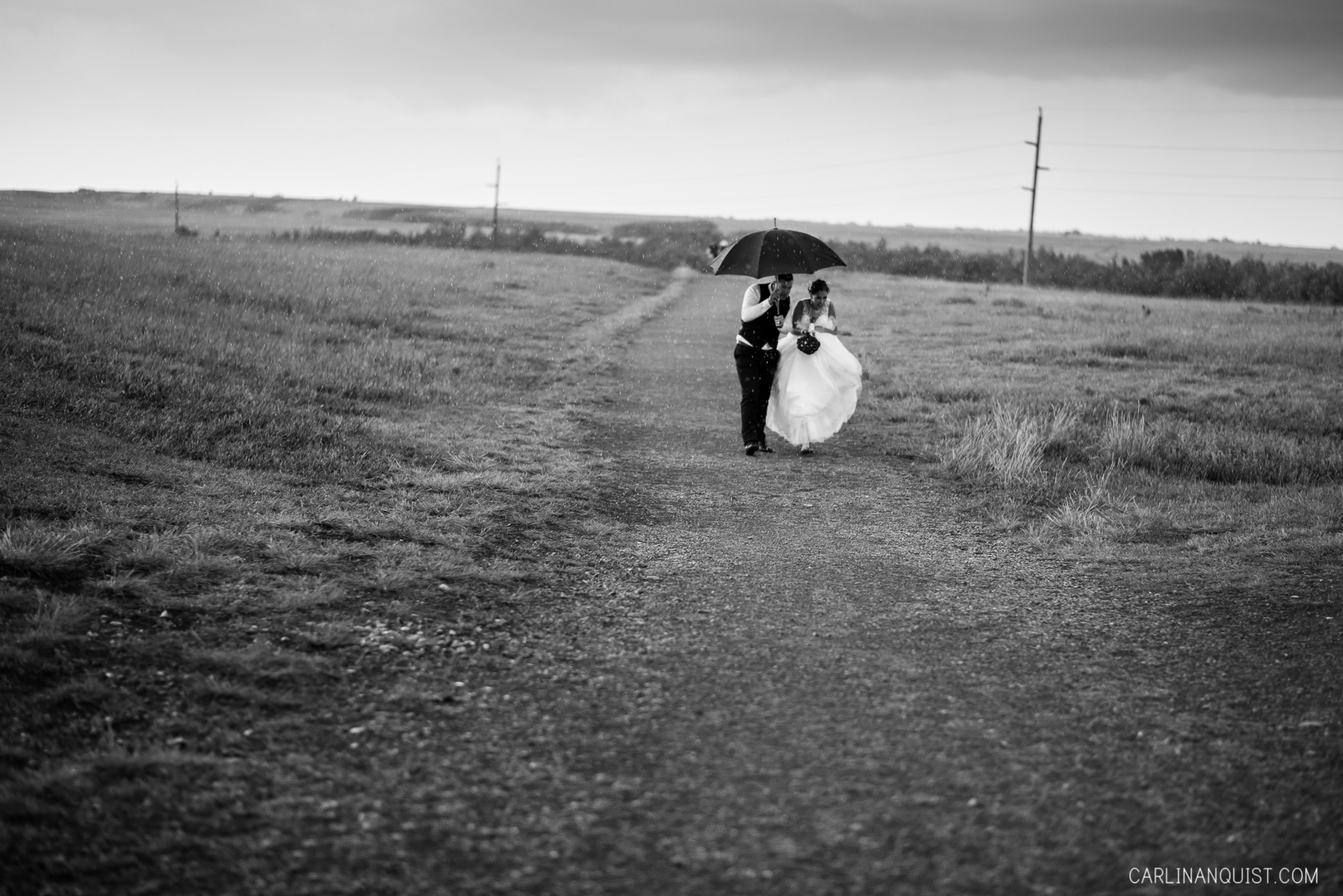 Wedding Photos in the Rain