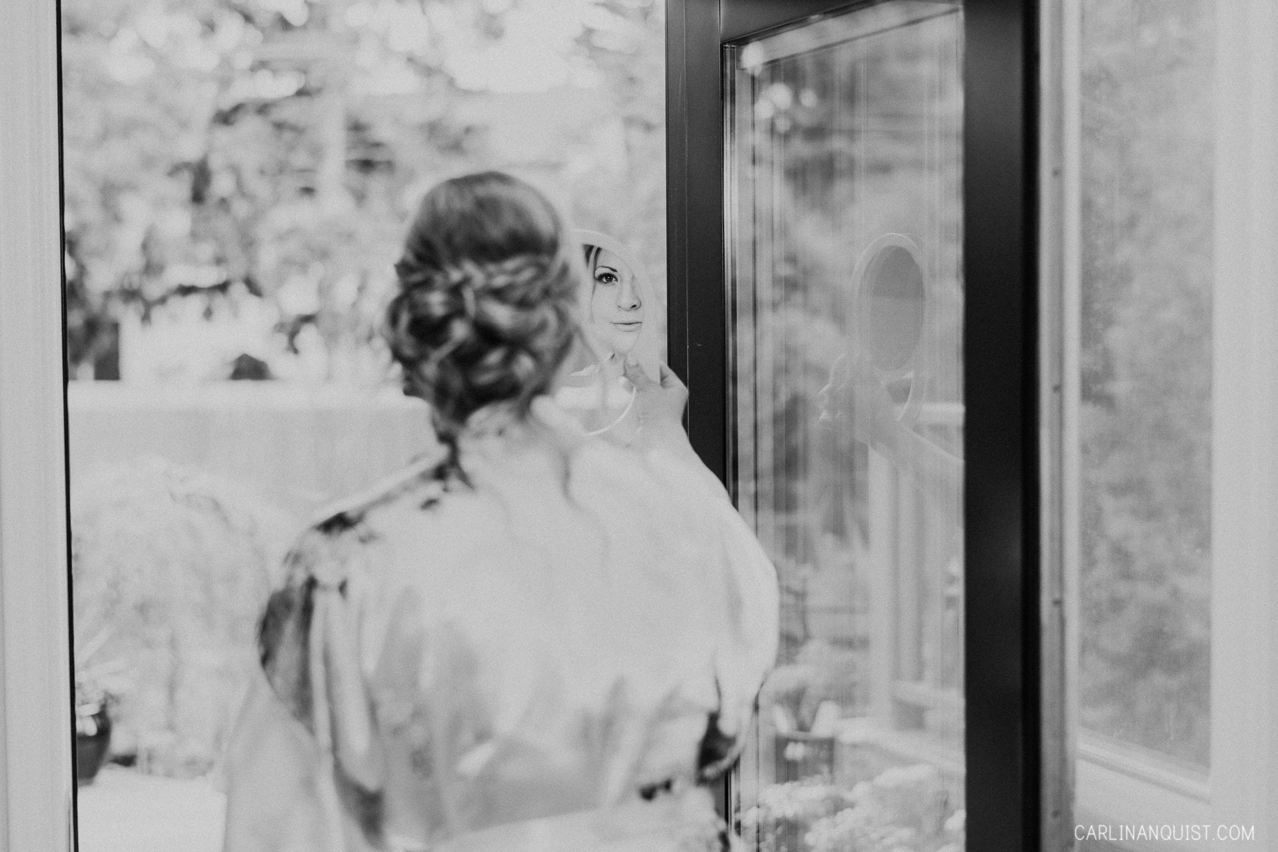 Bride Getting Ready | Calgary Wedding Photographer
