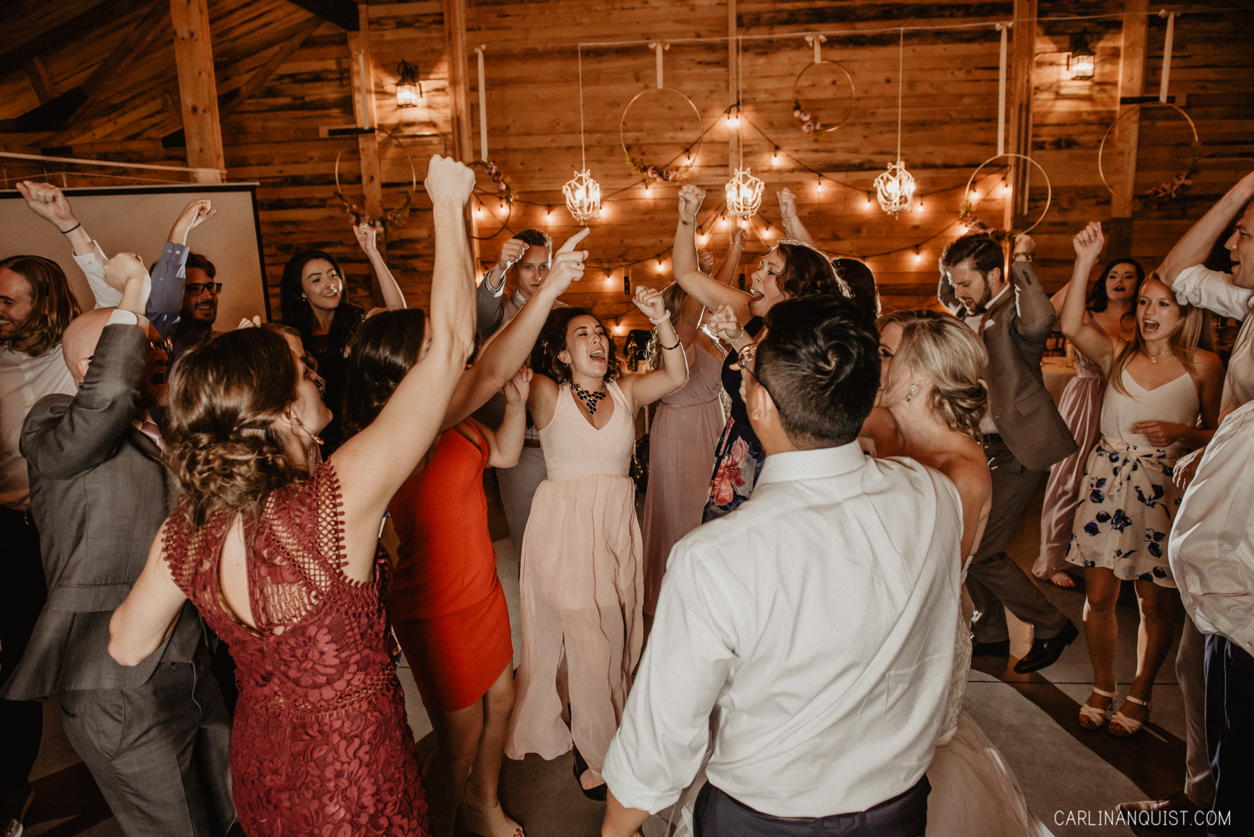 Barn Dance | Calgary Wedding Photographer