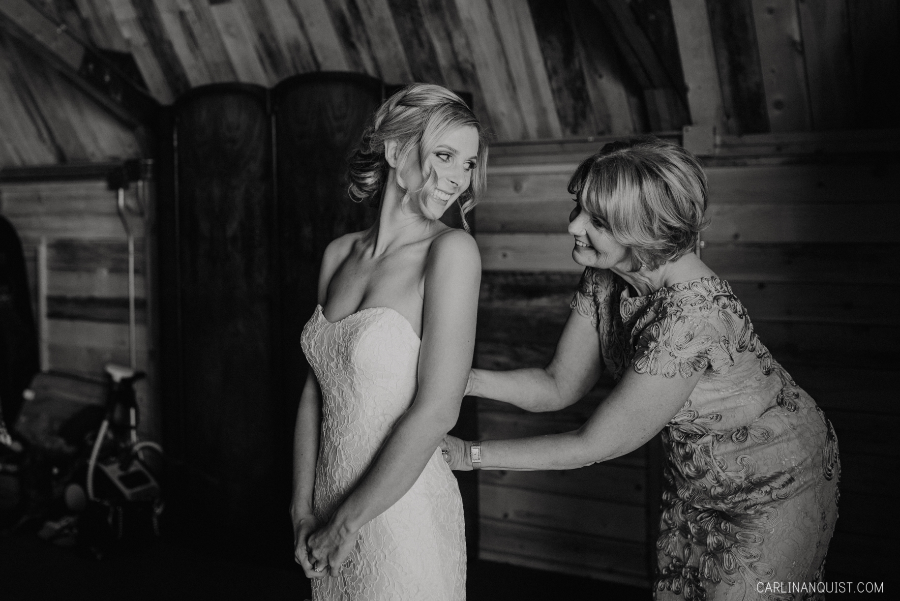 Bride Getting Ready with Mom | Olds Wedding Photographer