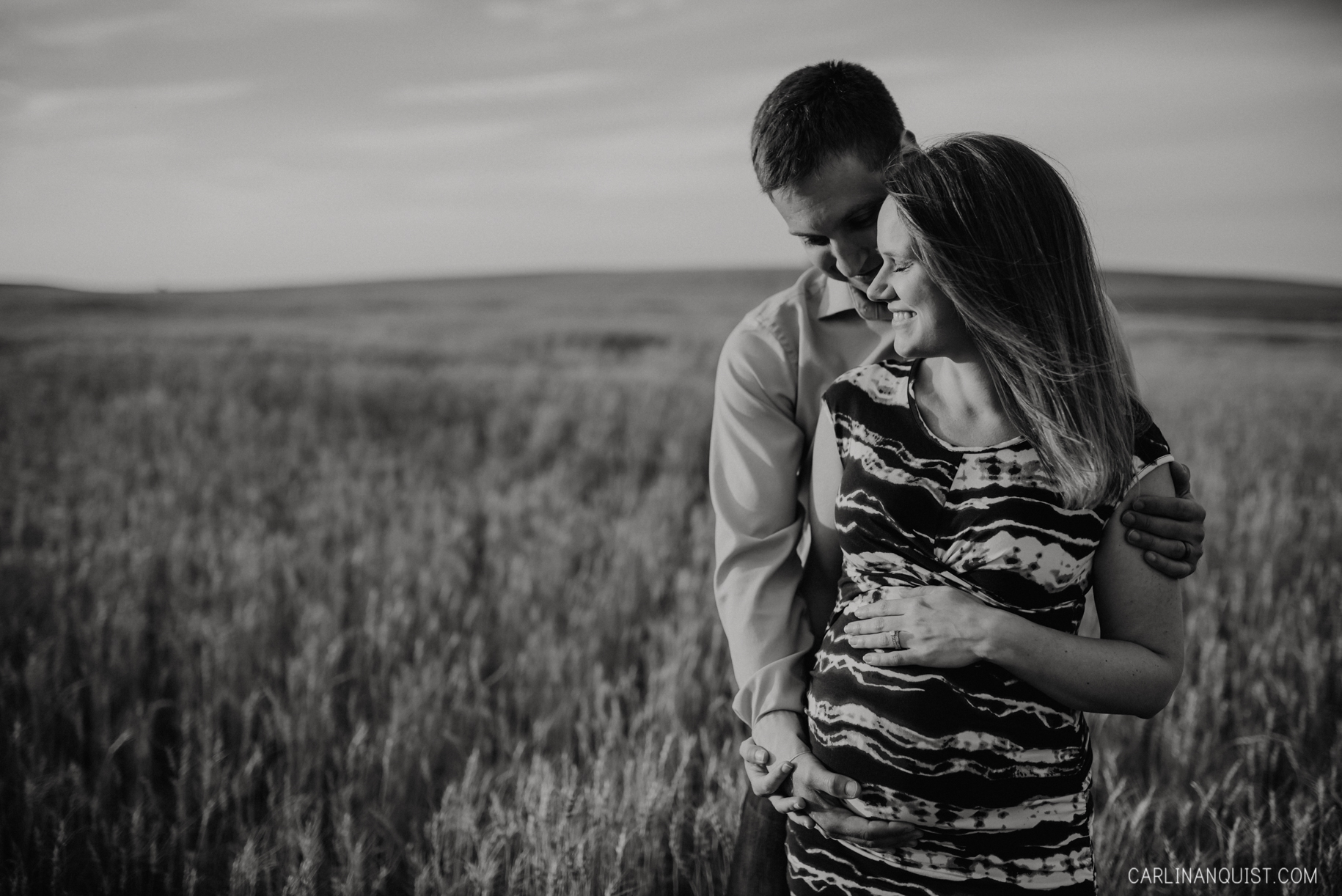Calgary Pregnancy Photographer