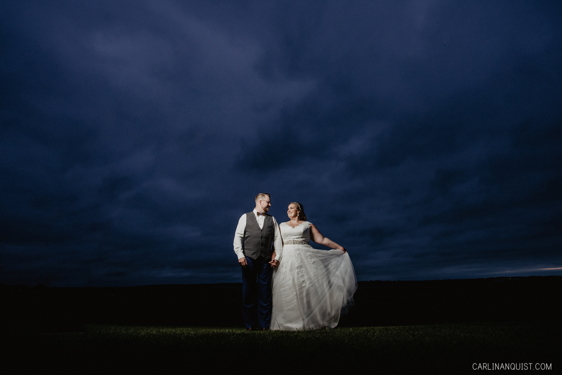 Dramatic Bridal Portraits | Apple Creek Golf Course Wedding Photo